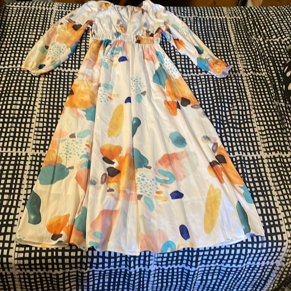 Sissyaki Deep V 3/4 Sleeve Boho Dress Size Medium - Picture 3 of 17